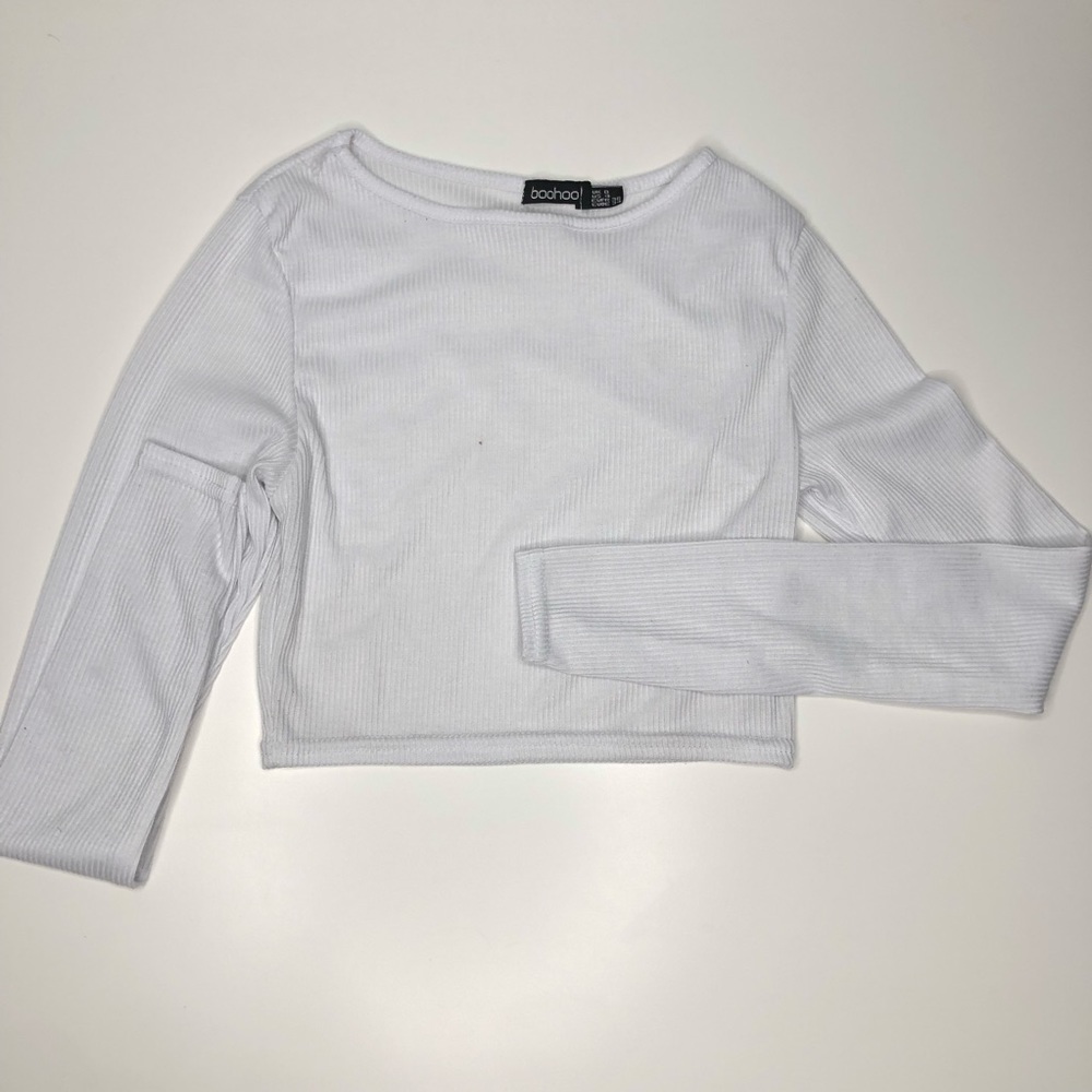 Boohoo White Rib-Knit Long Sleeve Tight Crop Top